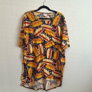 LuLaRoe Hot Dog Top. Size Small.